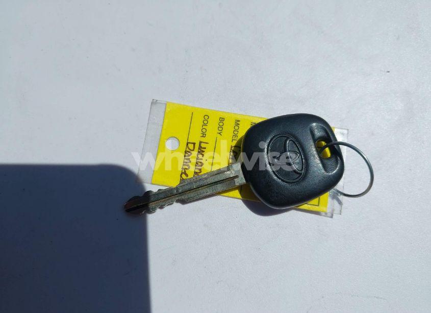 Photo 11 of 2016 Toyota Corolla L (VIN 2T1BURHE0GC620090)