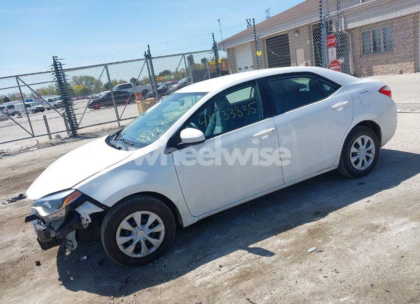 Photo 2 of 2016 Toyota Corolla L (VIN 2T1BURHE0GC620090)