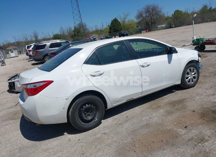 Photo 4 of 2016 Toyota Corolla L (VIN 2T1BURHE0GC620090)