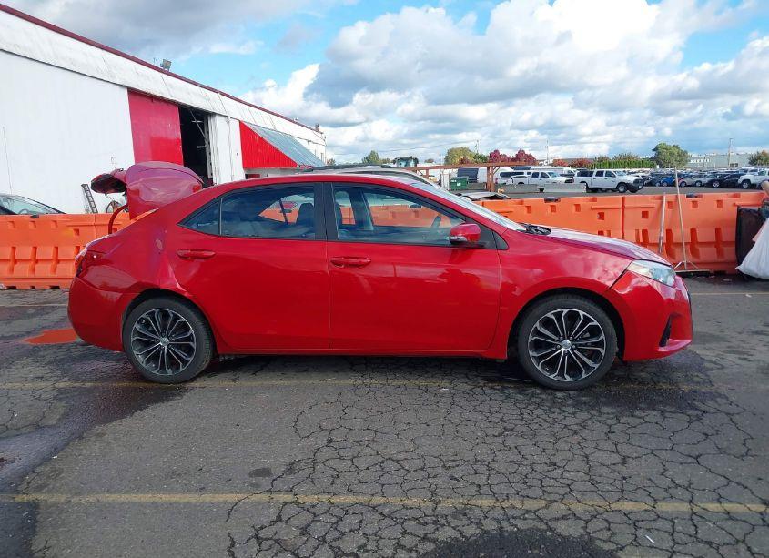 Photo 13 of 2016 Toyota Corolla L/LE/LE PLS/PRM/S/S PLS (VIN 2T1BURHE0GC624575)