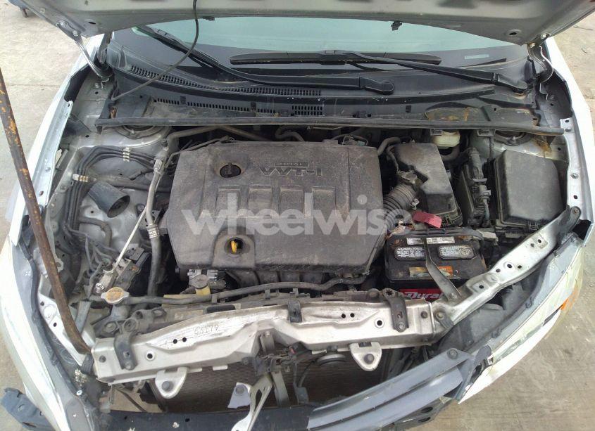 Photo 10 of 2016 Toyota Corolla L (VIN 2T1BURHE0GC632532)