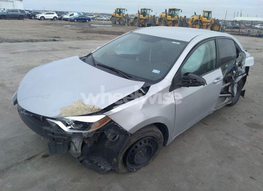 Photo 2 of 2016 Toyota Corolla L (VIN 2T1BURHE0GC632532)