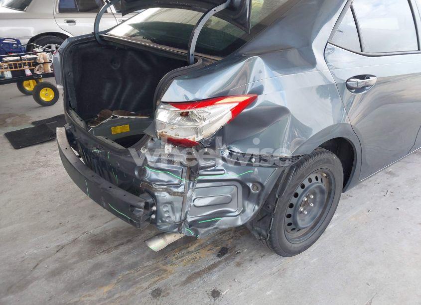 Photo 6 of 2016 Toyota Corolla LE (VIN 2T1BURHE0GC643966)