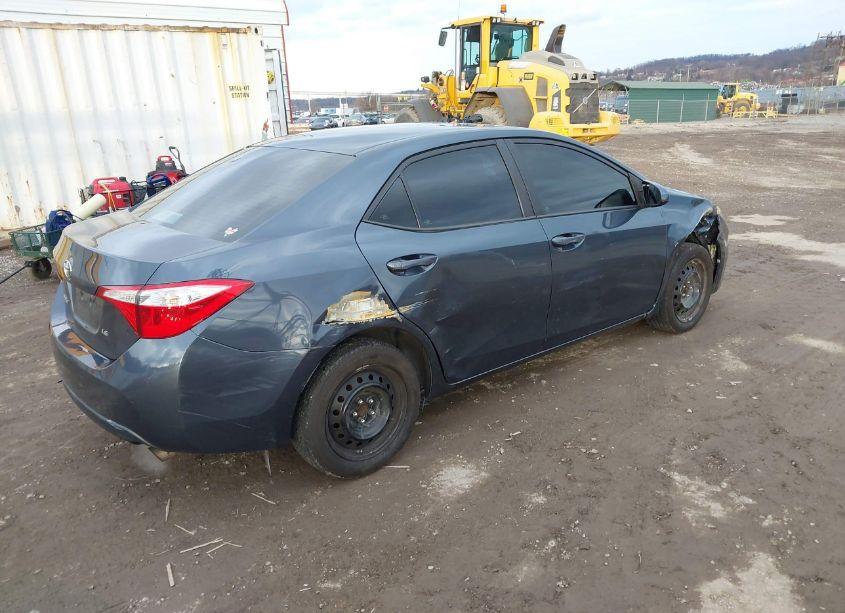 Photo 4 of 2016 Toyota Corolla LE (VIN 2T1BURHE0GC659620)