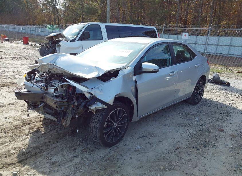 Photo 2 of 2016 Toyota Corolla S PLUS (VIN 2T1BURHE0GC686428)