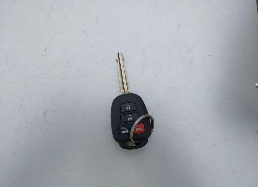 Photo 11 of 2016 Toyota Corolla S (VIN 2T1BURHE0GC692309)