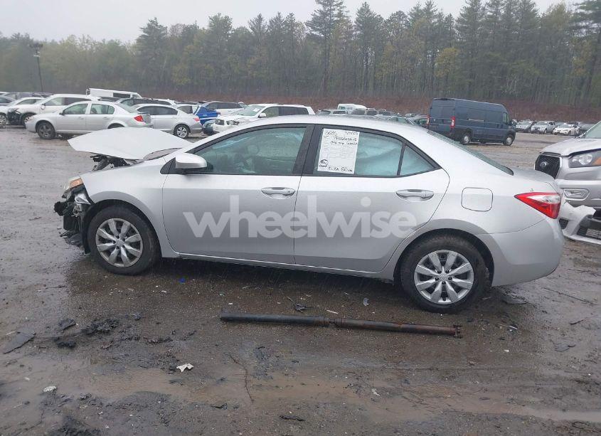 Photo 15 of 2016 Toyota Corolla LE (VIN 2T1BURHE0GC695064)