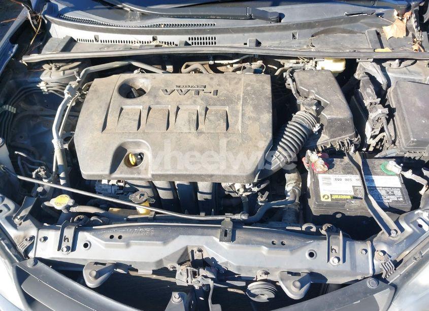 Photo 10 of 2016 Toyota Corolla L (VIN 2T1BURHE0GC696392)