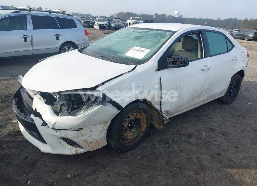 Photo 2 of 2016 Toyota Corolla LE (VIN 2T1BURHE0GC706001)