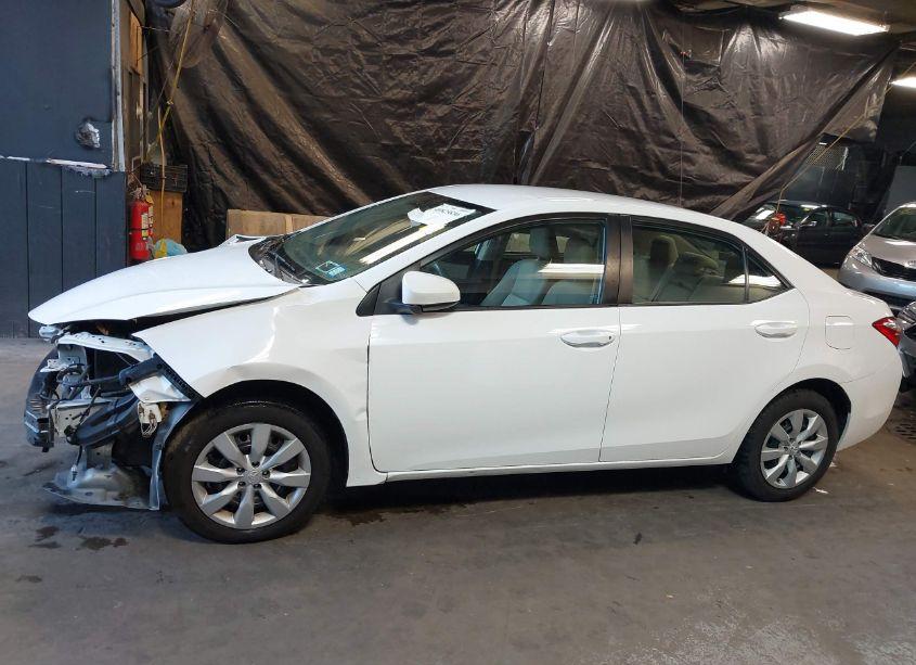 Photo 15 of 2016 Toyota Corolla LE (VIN 2T1BURHE0GC715653)