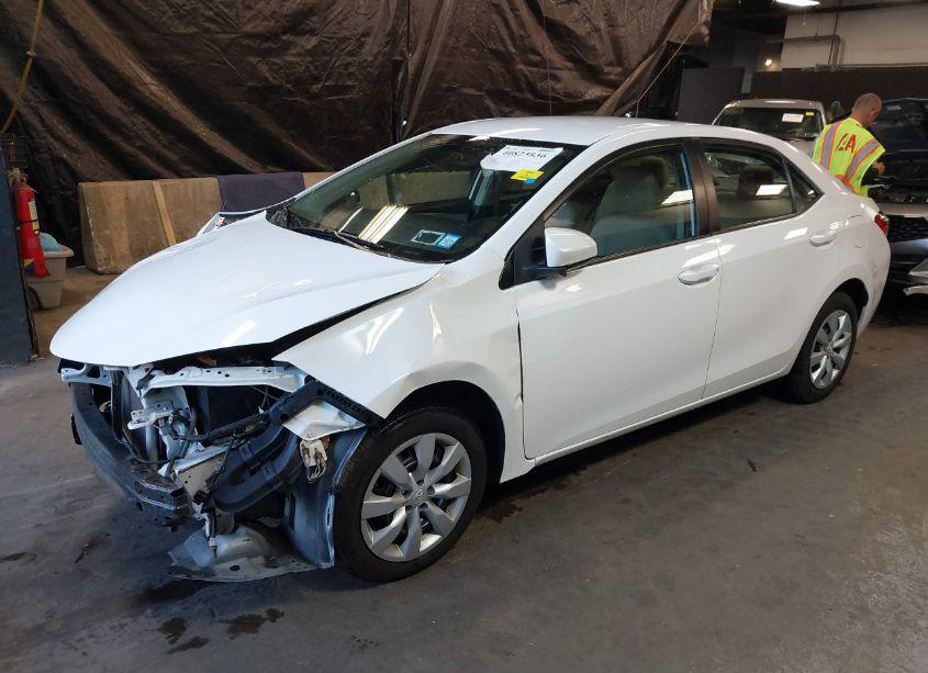 Photo 2 of 2016 Toyota Corolla LE (VIN 2T1BURHE0GC715653)
