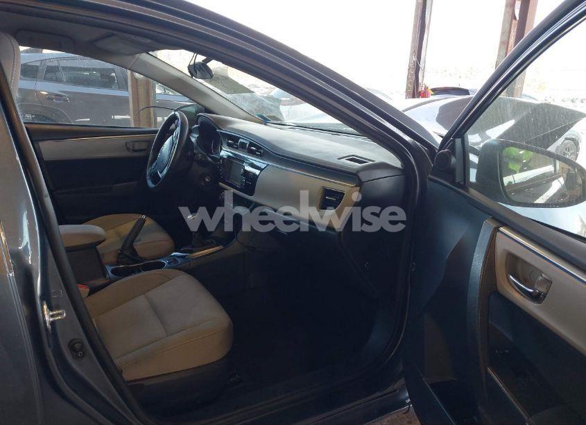 Photo 5 of 2016 Toyota Corolla LE (VIN 2T1BURHE0GC730041)