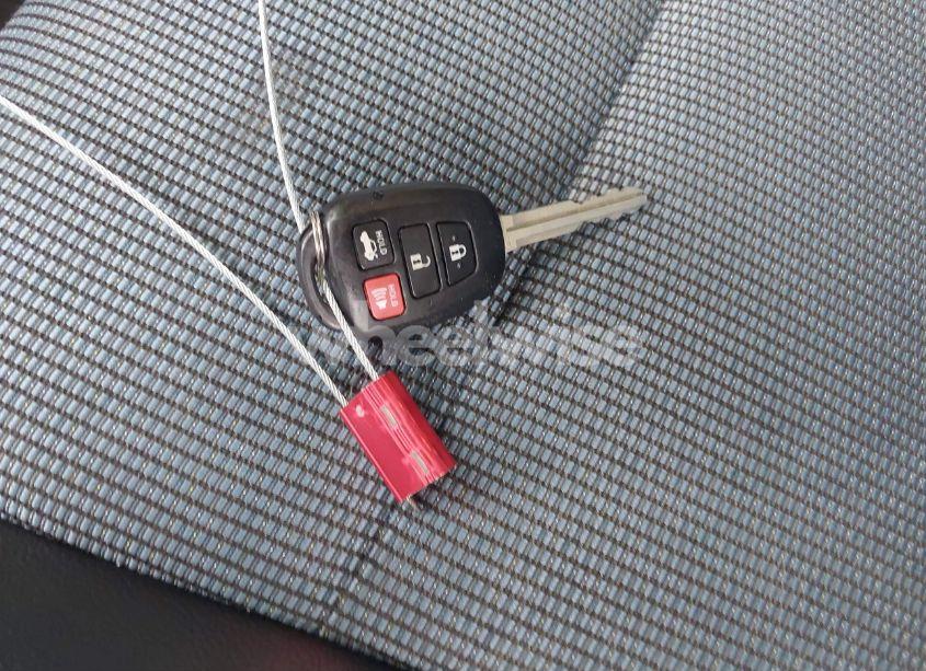 Photo 11 of 2016 Toyota Corolla S PLUS (VIN 2T1BURHE0GC738723)