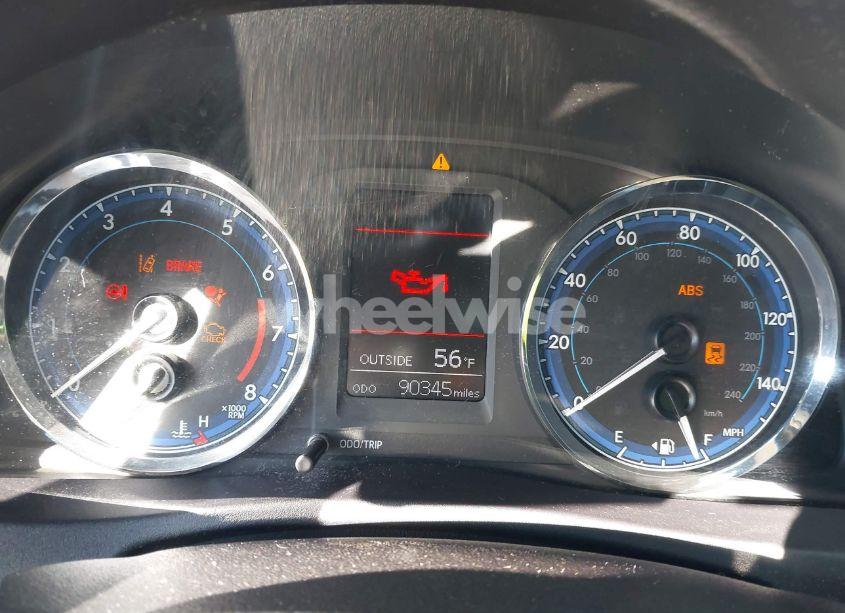 Photo 7 of 2017 Toyota Corolla LE (VIN 2T1BURHE0HC755846)