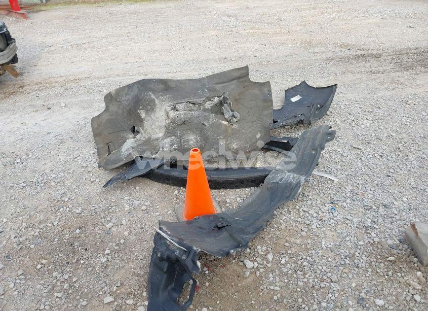 Photo 12 of 2017 Toyota Corolla LE (VIN 2T1BURHE0HC755944)