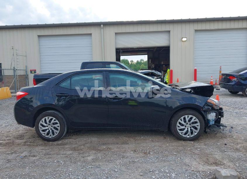 Photo 14 of 2017 Toyota Corolla LE (VIN 2T1BURHE0HC755944)