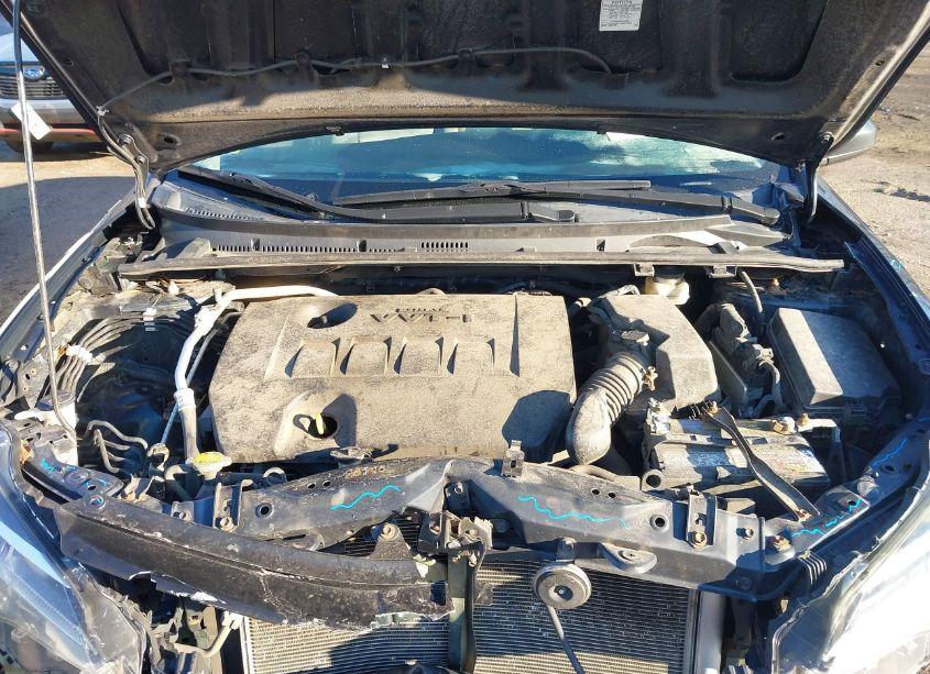 Photo 10 of 2017 Toyota Corolla LE (VIN 2T1BURHE0HC765499)