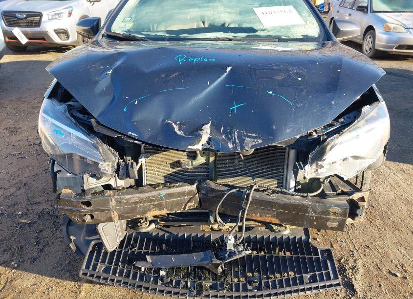 Photo 12 of 2017 Toyota Corolla LE (VIN 2T1BURHE0HC765499)