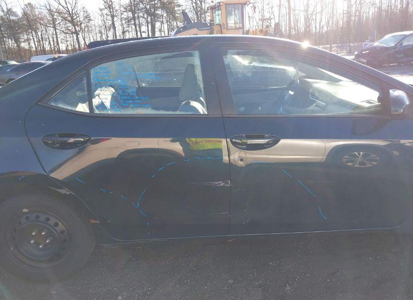 Photo 13 of 2017 Toyota Corolla LE (VIN 2T1BURHE0HC765499)