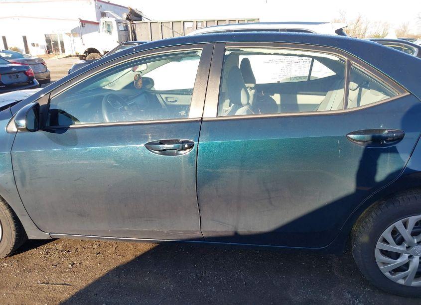 Photo 14 of 2017 Toyota Corolla LE (VIN 2T1BURHE0HC765499)