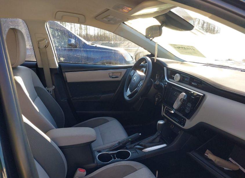 Photo 5 of 2017 Toyota Corolla LE (VIN 2T1BURHE0HC765499)