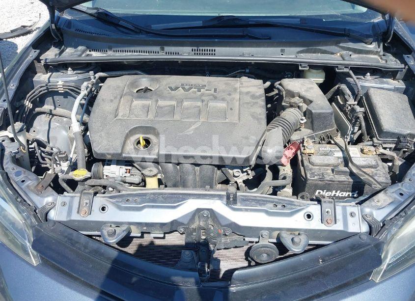 Photo 10 of 2017 Toyota Corolla LE (VIN 2T1BURHE0HC768290)