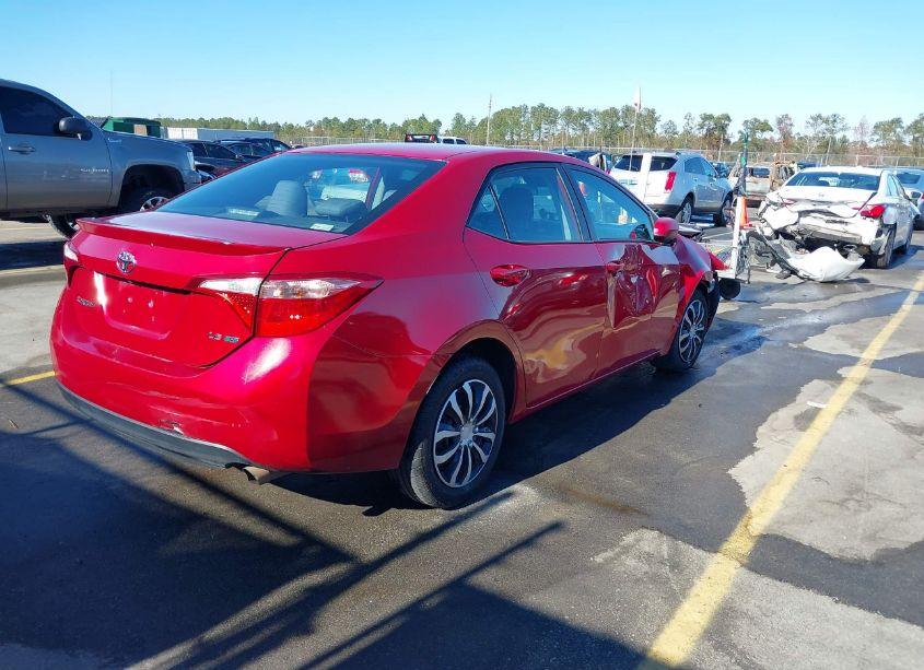 Photo 4 of 2017 Toyota Corolla LE (VIN 2T1BURHE0HC827841)