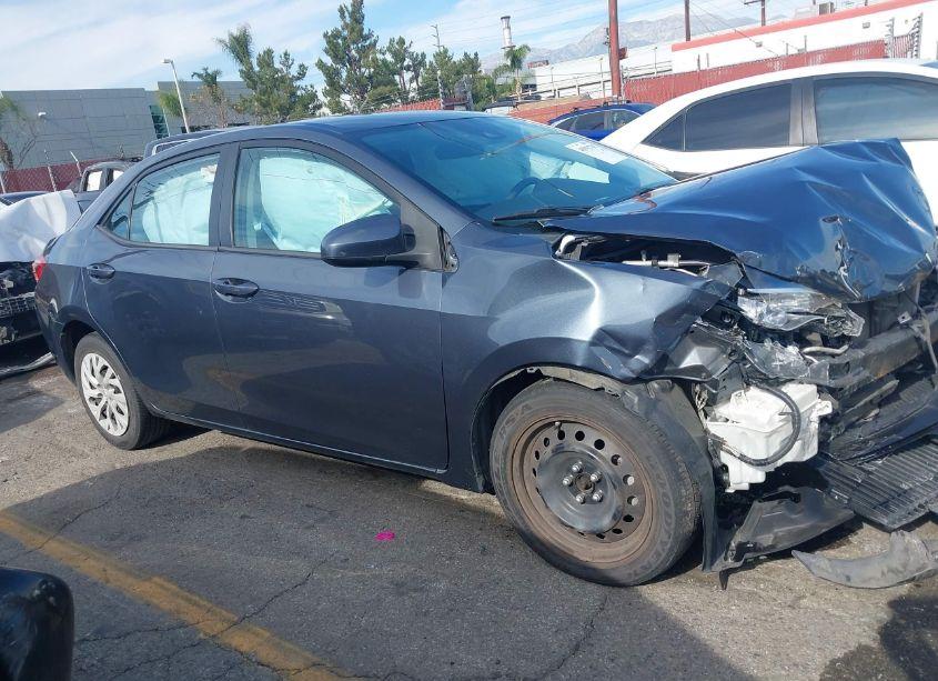 Photo 13 of 2017 Toyota Corolla LE (VIN 2T1BURHE0HC842999)