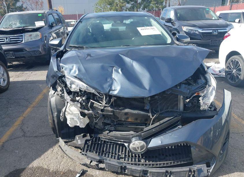 Photo 6 of 2017 Toyota Corolla LE (VIN 2T1BURHE0HC842999)