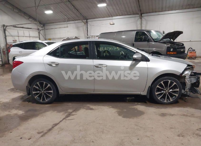 Photo 13 of 2017 Toyota Corolla SE (VIN 2T1BURHE0HC855414)