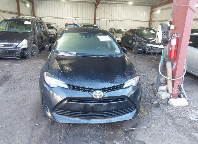 Photo 12 of 2017 Toyota Corolla LE (VIN 2T1BURHE0HC858975)