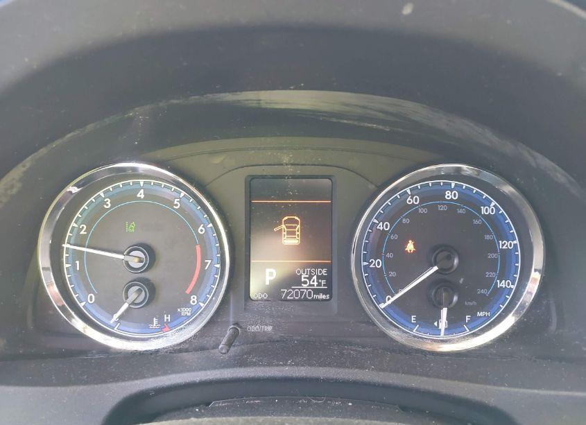 Photo 15 of 2017 Toyota Corolla LE (VIN 2T1BURHE0HC870799)