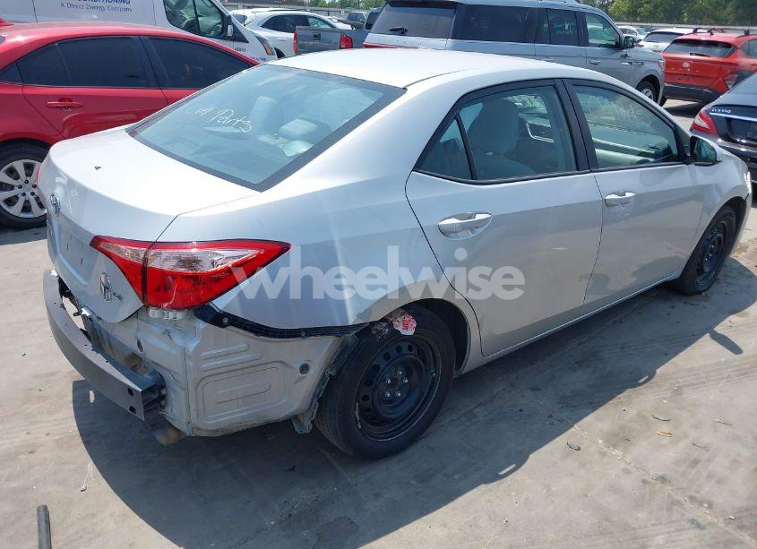 Photo 4 of 2017 Toyota Corolla LE (VIN 2T1BURHE0HC871127)