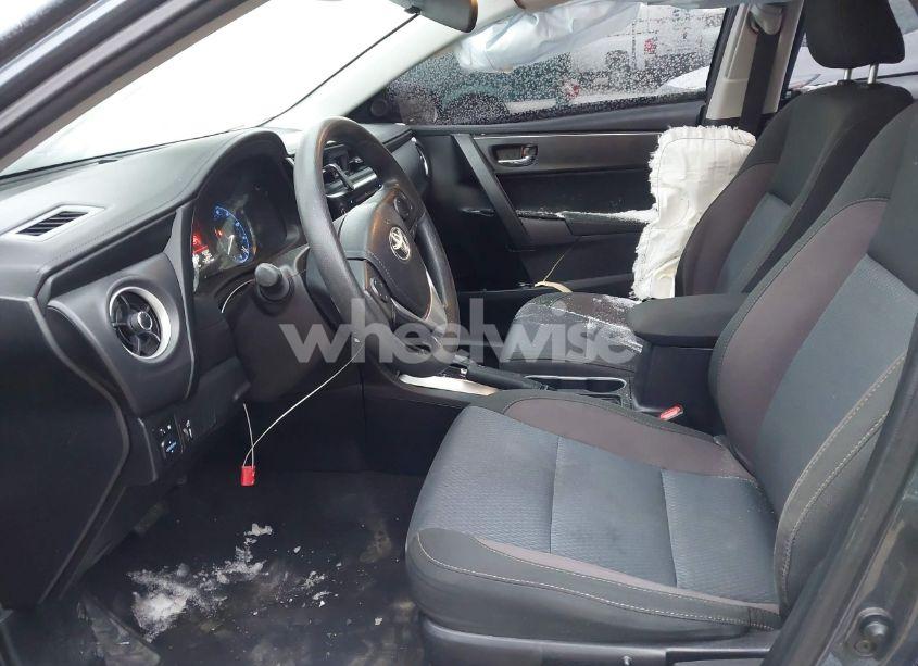 Photo 5 of 2017 Toyota Corolla LE (VIN 2T1BURHE0HC896111)