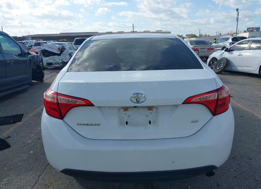 Photo 17 of 2017 Toyota Corolla LE (VIN 2T1BURHE0HC922884)