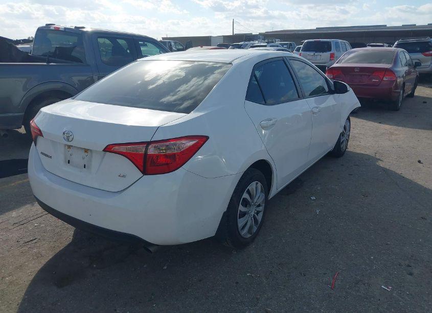 Photo 4 of 2017 Toyota Corolla LE (VIN 2T1BURHE0HC922884)