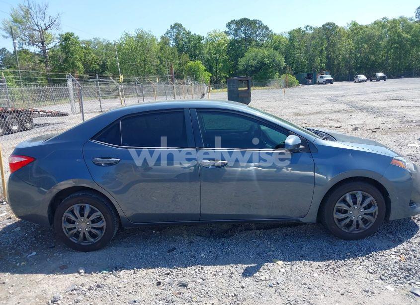 Photo 13 of 2017 Toyota Corolla LE (VIN 2T1BURHE0HC953763)