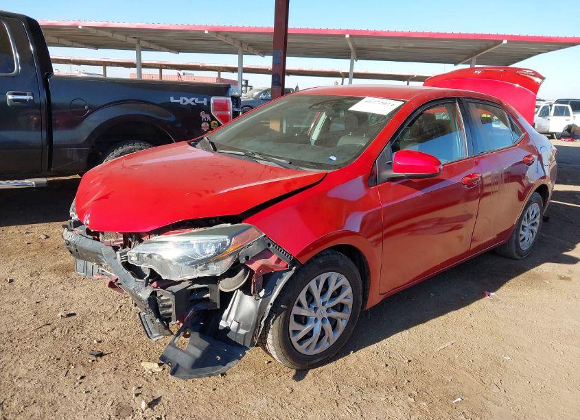 Photo 2 of 2018 Toyota Corolla LE (VIN 2T1BURHE0JC014344)