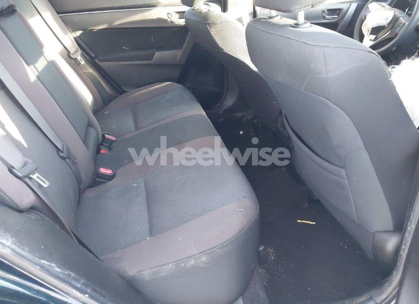 Photo 8 of 2018 Toyota Corolla LE (VIN 2T1BURHE0JC038921)