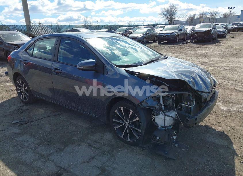 2018 Toyota Corolla XSE (VIN 2T1BURHE0JC052320) main photo