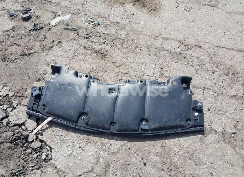 Photo 12 of 2018 Toyota Corolla XSE (VIN 2T1BURHE0JC052320)