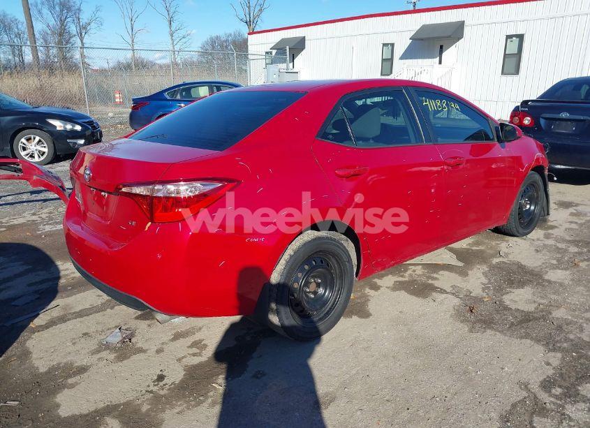 Photo 4 of 2018 Toyota Corolla LE (VIN 2T1BURHE0JC057999)