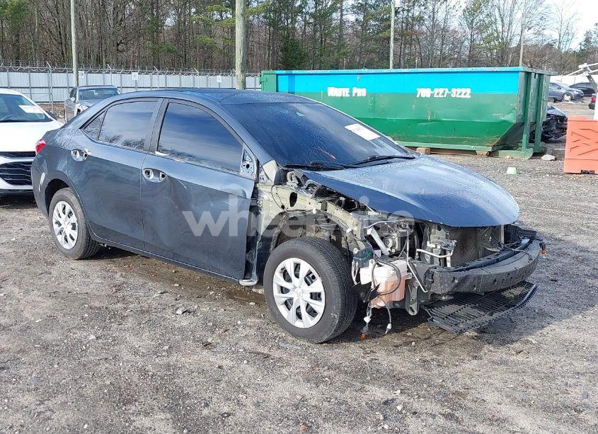 2018 Toyota Corolla L (VIN 2T1BURHE0JC068646) main photo