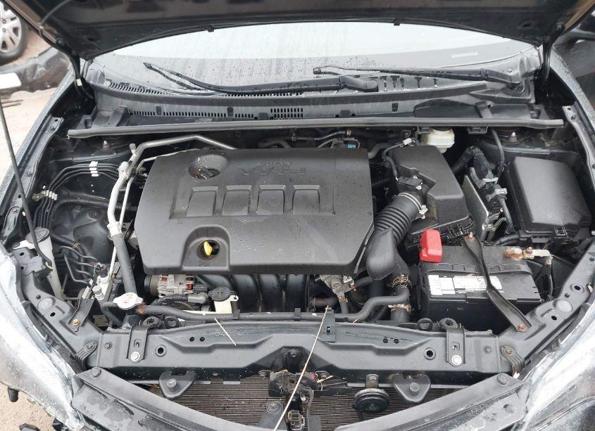 Photo 10 of 2018 Toyota Corolla LE (VIN 2T1BURHE0JC076391)