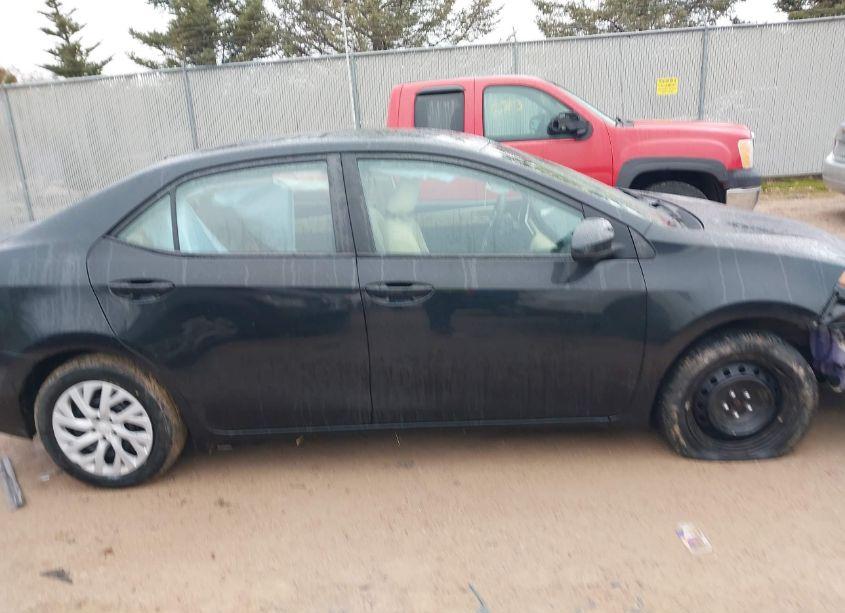 Photo 14 of 2018 Toyota Corolla LE (VIN 2T1BURHE0JC076391)