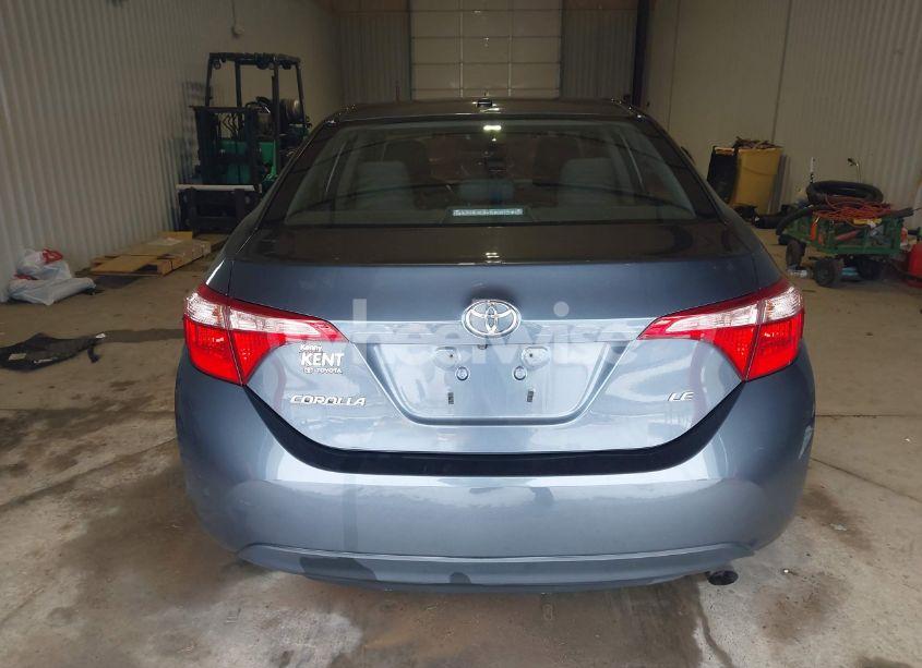 Photo 16 of 2018 Toyota Corolla L/LE/XLE/SE/XSE (VIN 2T1BURHE0JC106540)