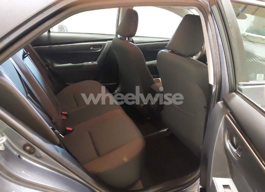 Photo 8 of 2018 Toyota Corolla L/LE/XLE/SE/XSE (VIN 2T1BURHE0JC106540)