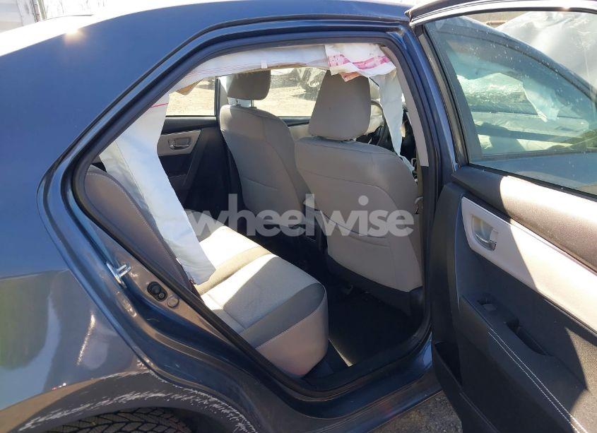 Photo 8 of 2018 Toyota Corolla LE (VIN 2T1BURHE0JC108367)