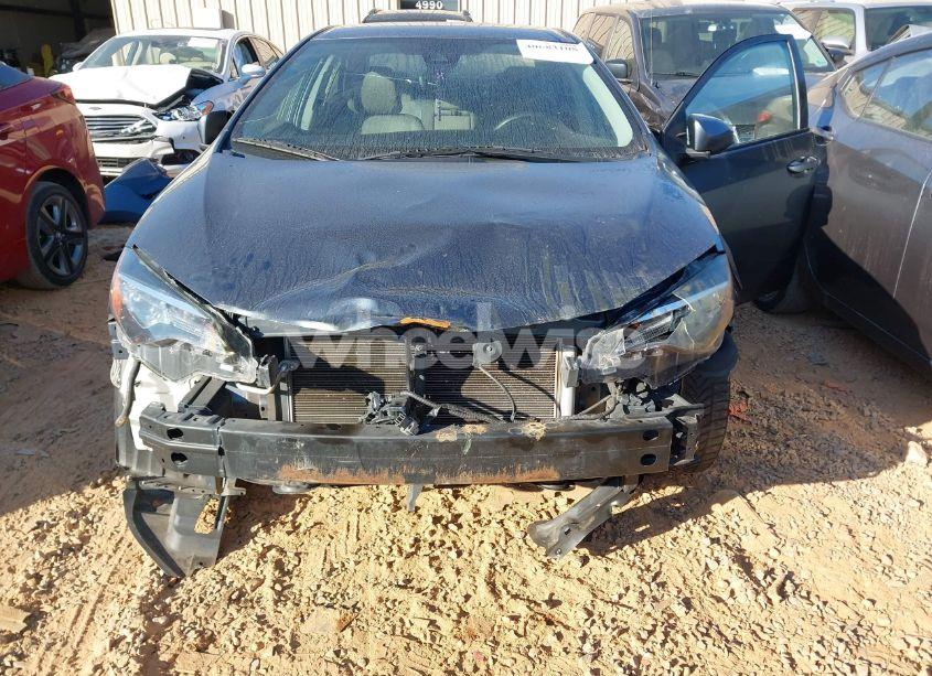 Photo 6 of 2018 Toyota Corolla LE (VIN 2T1BURHE0JC114007)