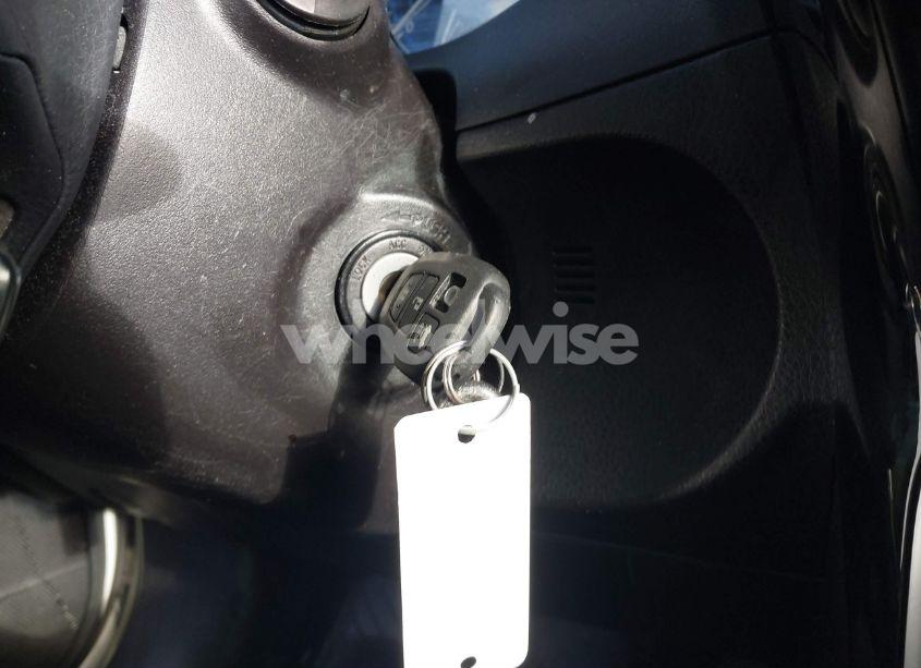 Photo 11 of 2018 Toyota Corolla L/LE/XLE/SE/XSE (VIN 2T1BURHE0JC117960)